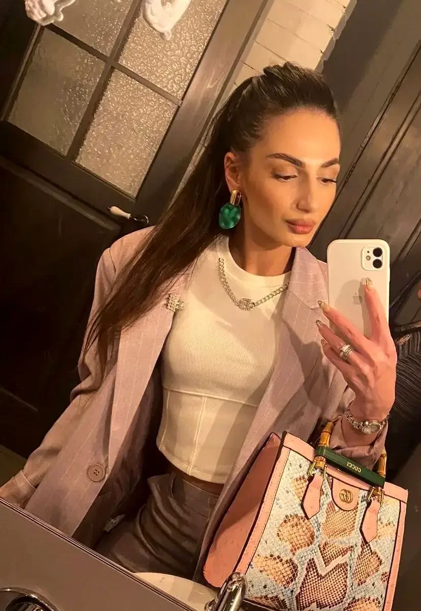 Имя: Эмма Возраст: 29 Вес: 46