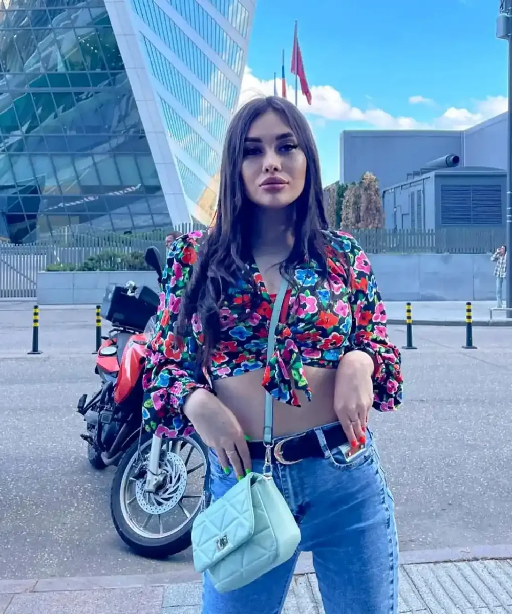 Имя: Милена Возраст: 25 Вес: 55