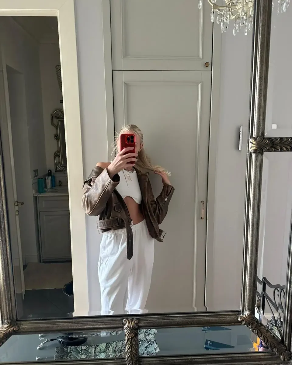 Имя: Астра Возраст: 23 Вес: 53