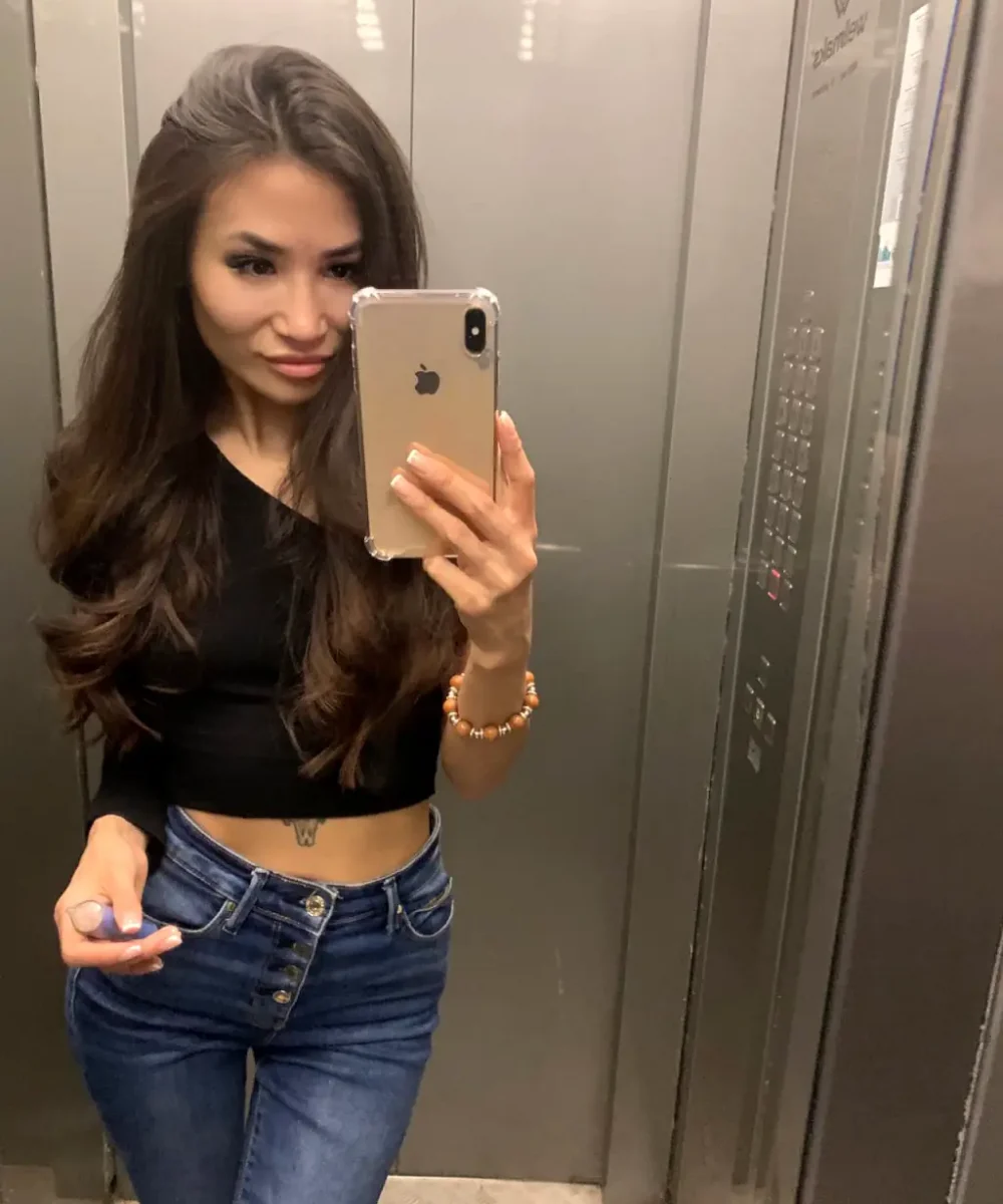 Имя: Анна Возраст: 26 Вес: 43