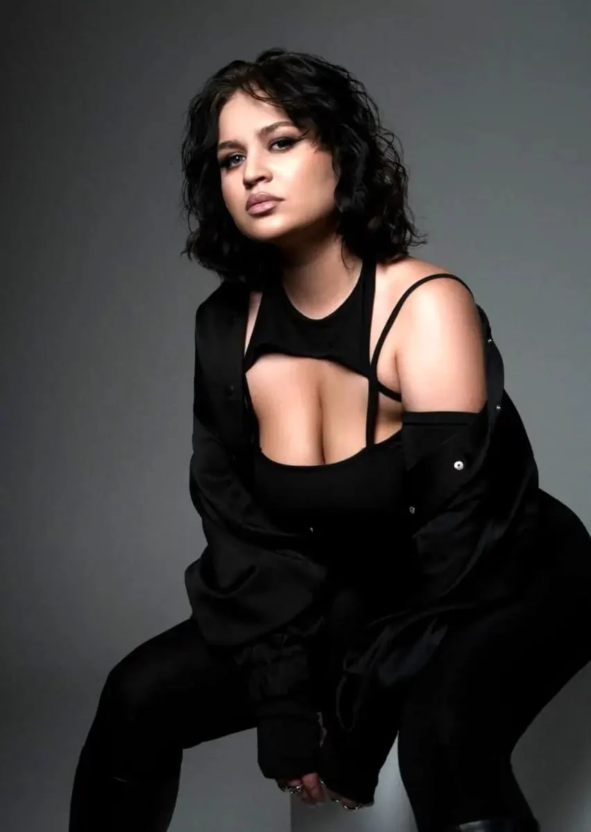 Имя: Мелада Возраст: 27 Вес: 61