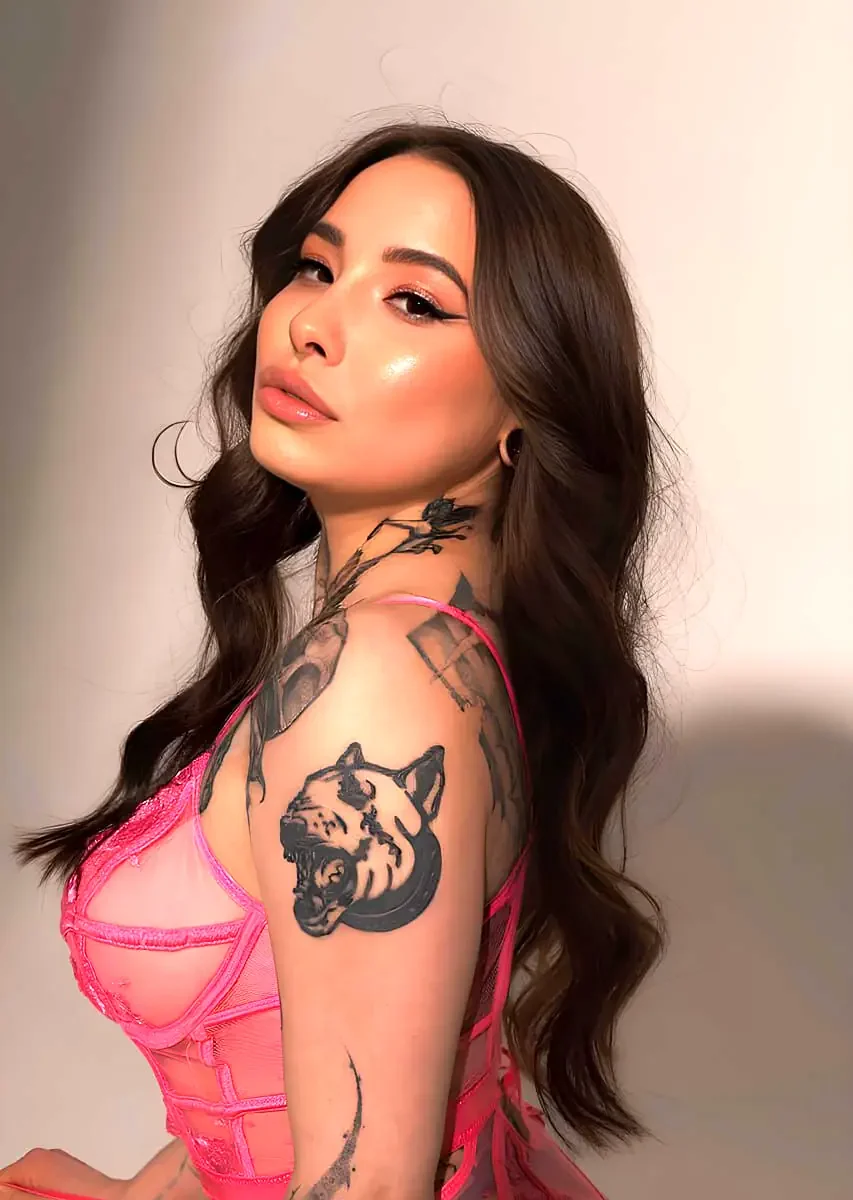 Имя: Афина Возраст: 28 Вес: 56