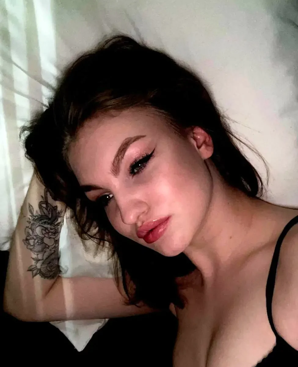 Имя: Соня Возраст: 19 Вес: 55