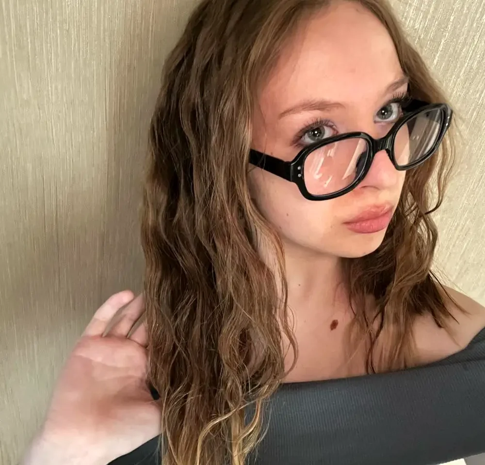 Имя: Лилия Возраст: 18 Вес: 50