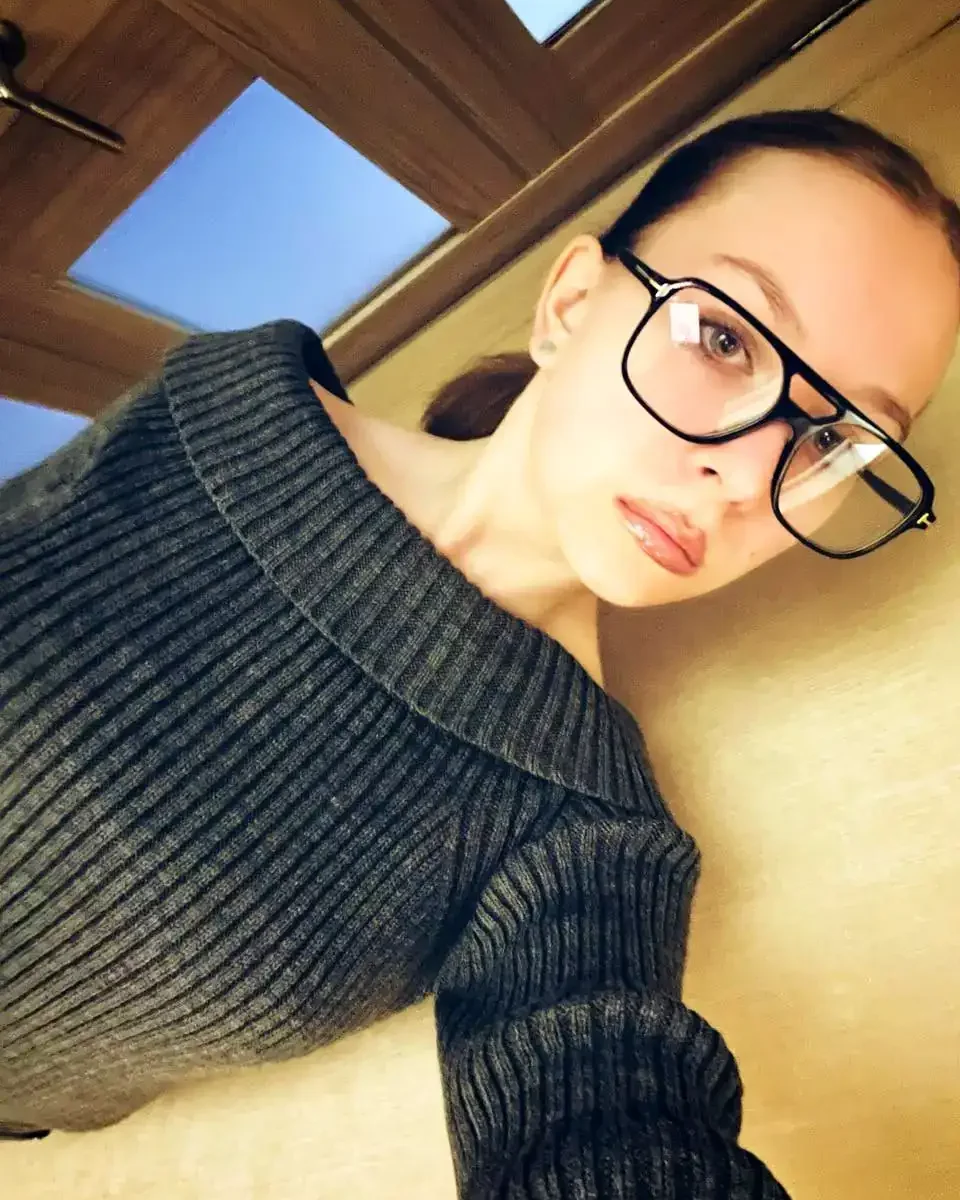 Имя: Лилия Возраст: 18 Вес: 50