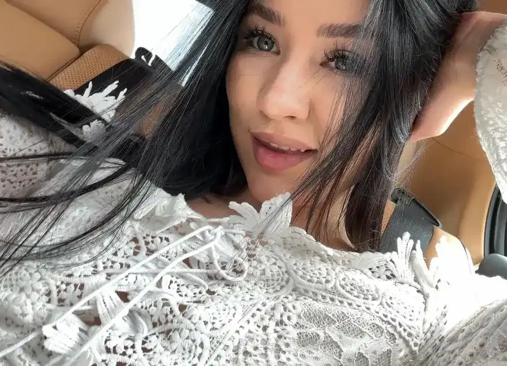 Имя: Кендал Возраст: 20 Вес: 55