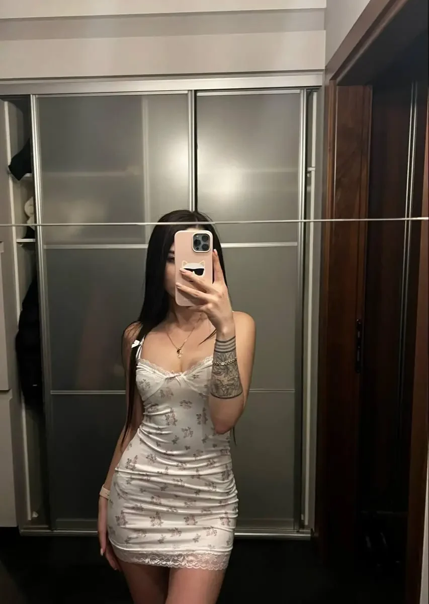 Имя: Катя Возраст: 23 Вес: 50