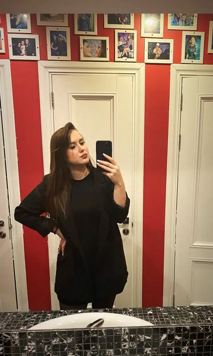 Имя: Полина Возраст: 24 Вес: 63