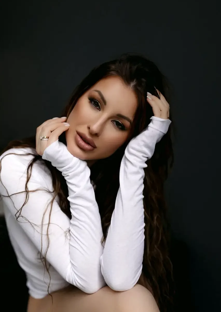 Имя: Кайли Возраст: 28 Вес: 56