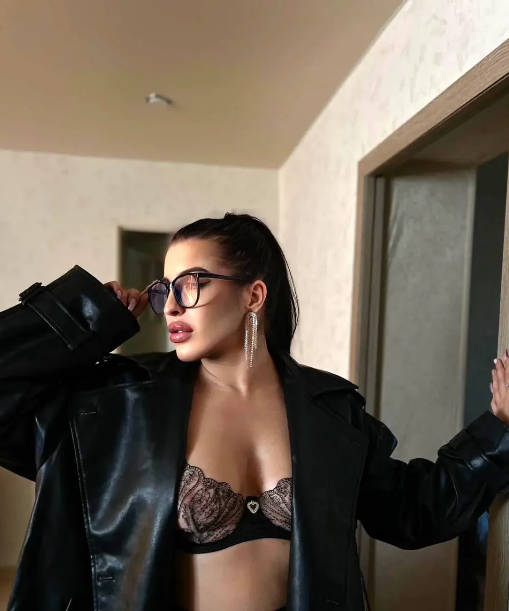 Имя: Кира Возраст: 27 Вес: 59