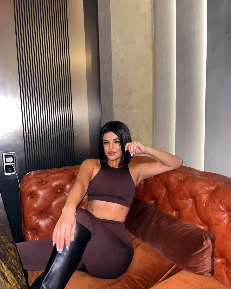 Имя: Лика Возраст: 23 Вес: 50