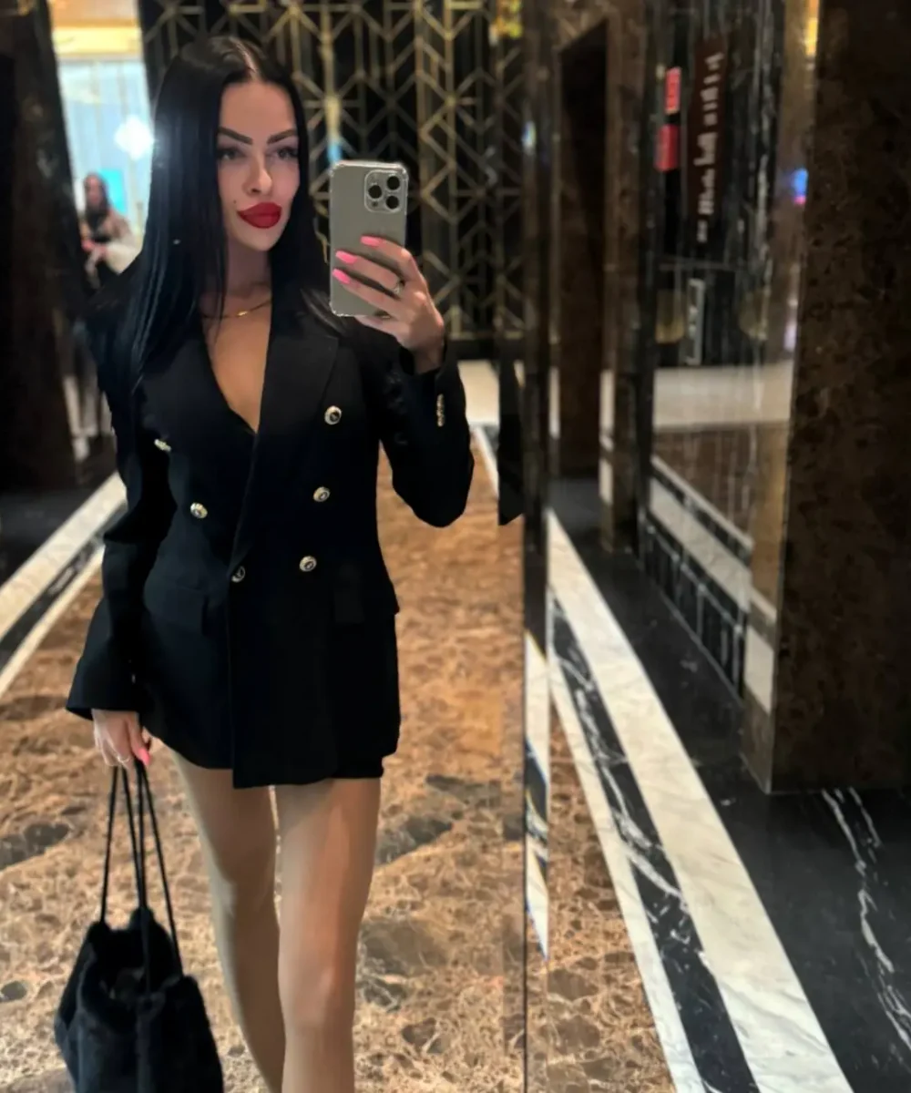 Имя: Эрика Возраст: 23 Вес: 50