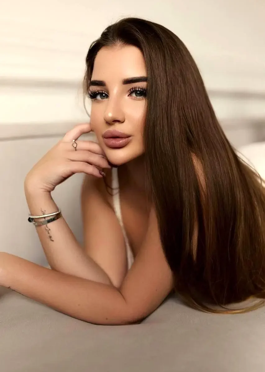 Имя: Летиция Возраст: 22 Вес: 54