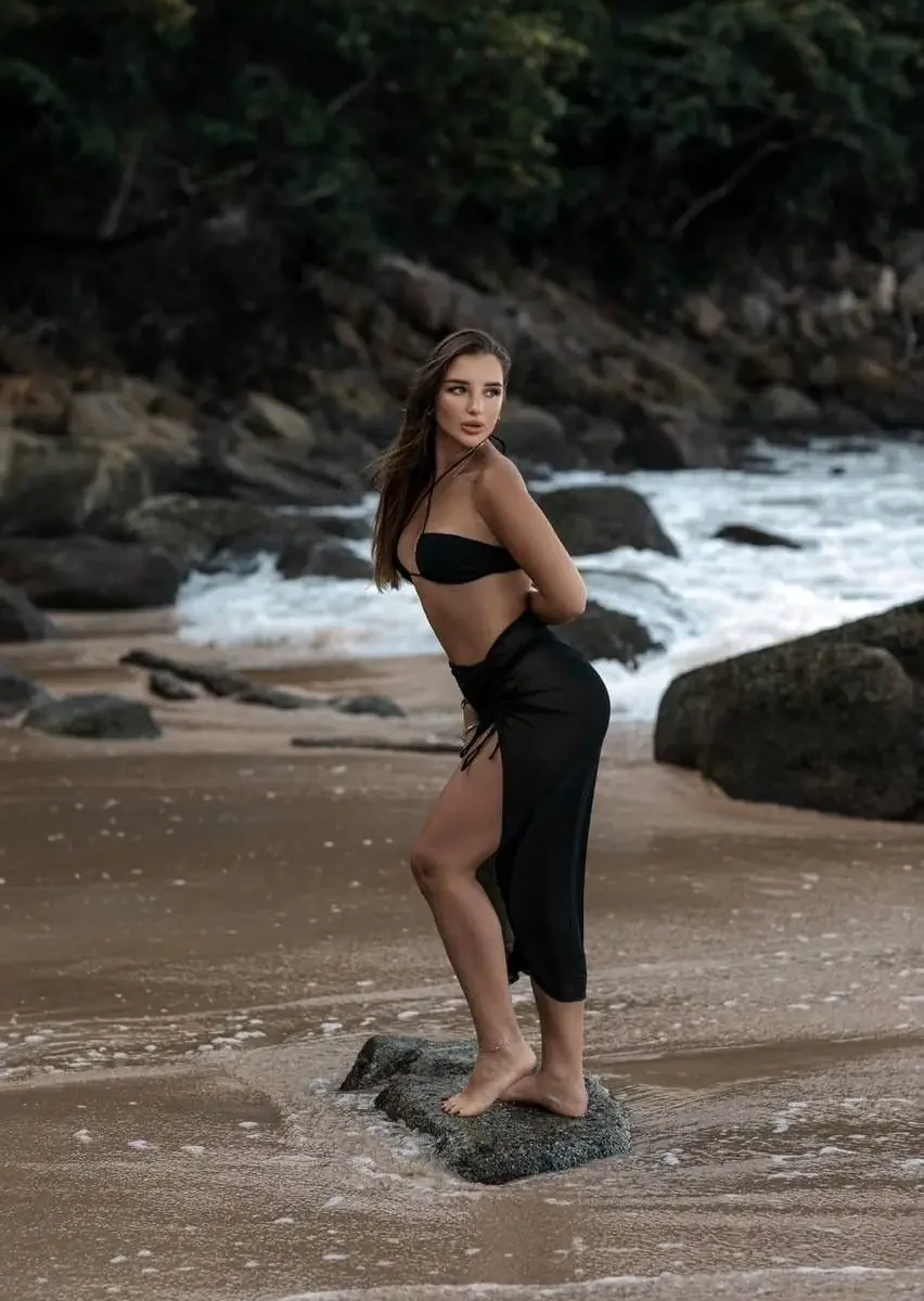 Имя: Летиция Возраст: 22 Вес: 54