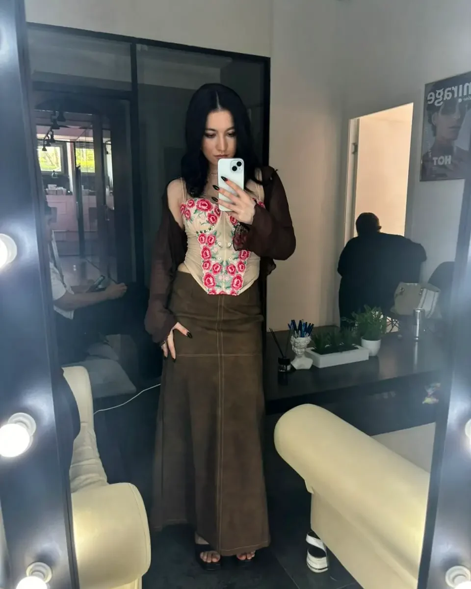 Имя: Джоди Возраст: 20 Вес: 50