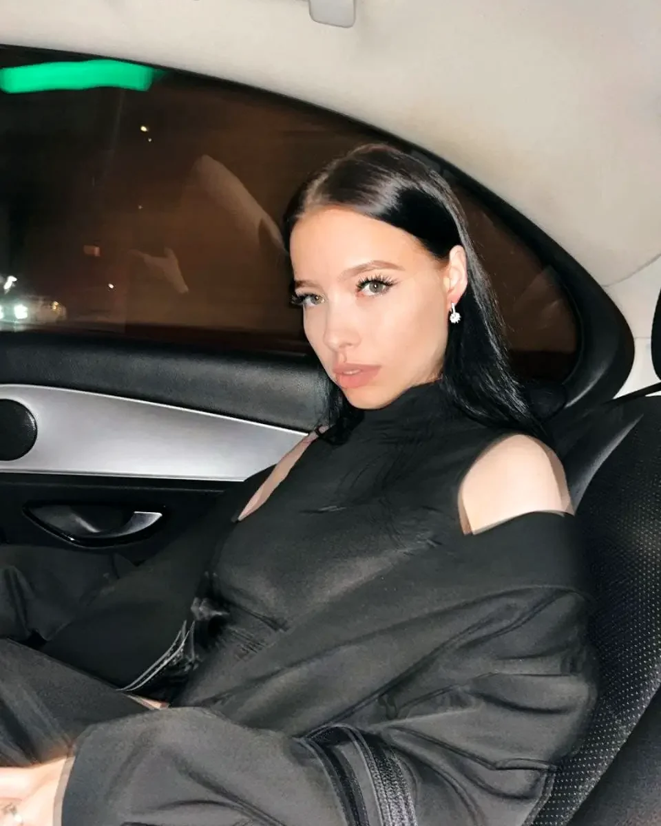 Имя: Катана Возраст: 21 Вес: 58