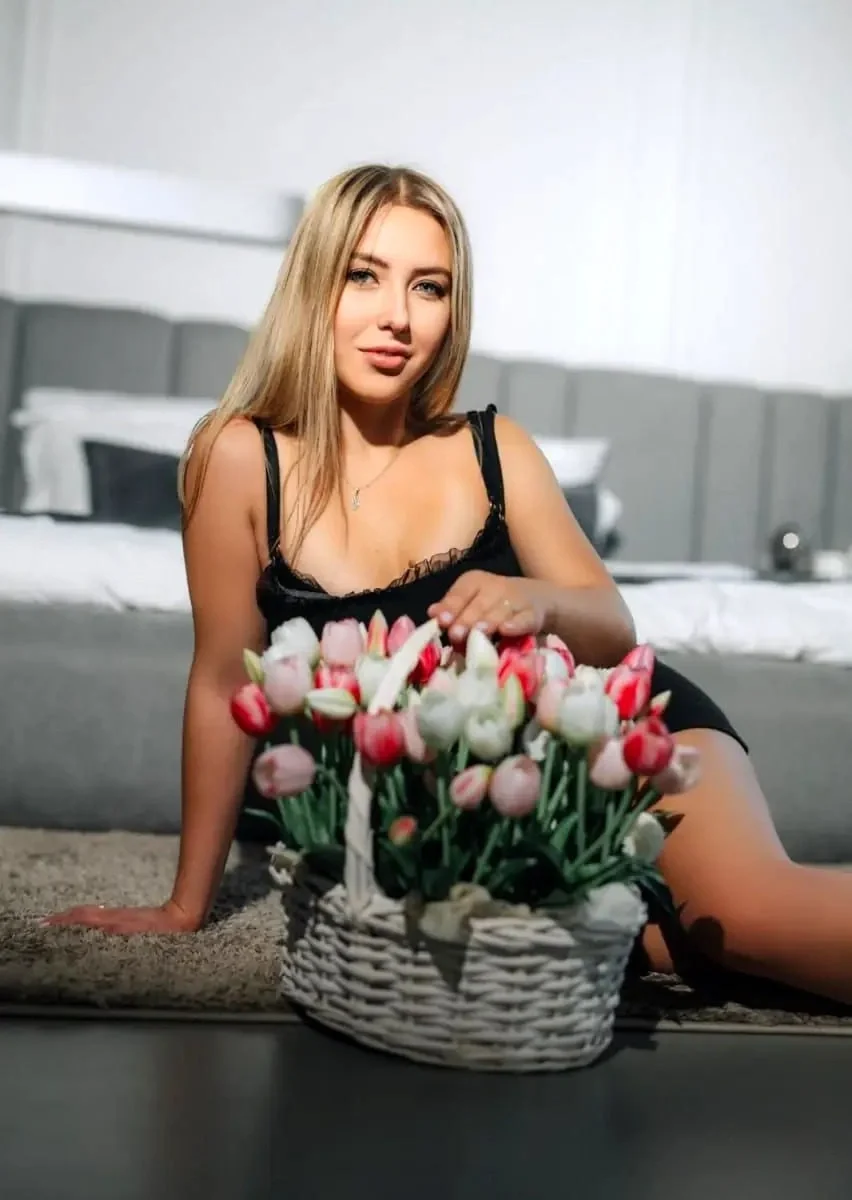 Имя: Стефания Возраст: 23 Вес: 49