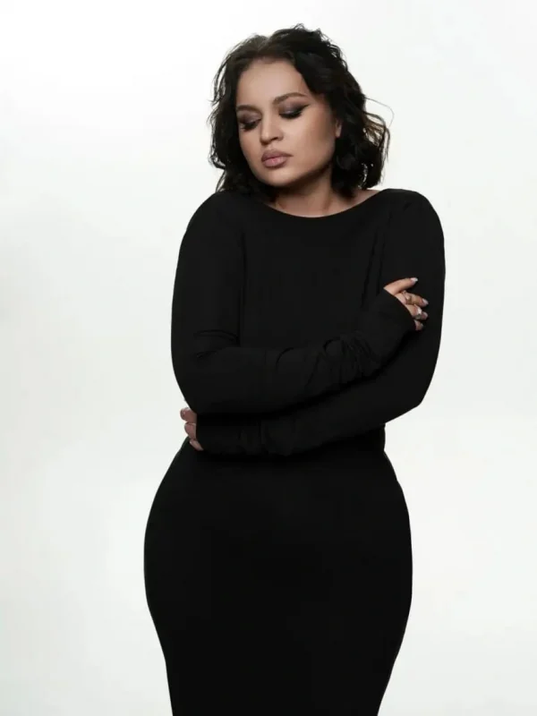 Имя: Мелада Возраст: 27 Вес: 61