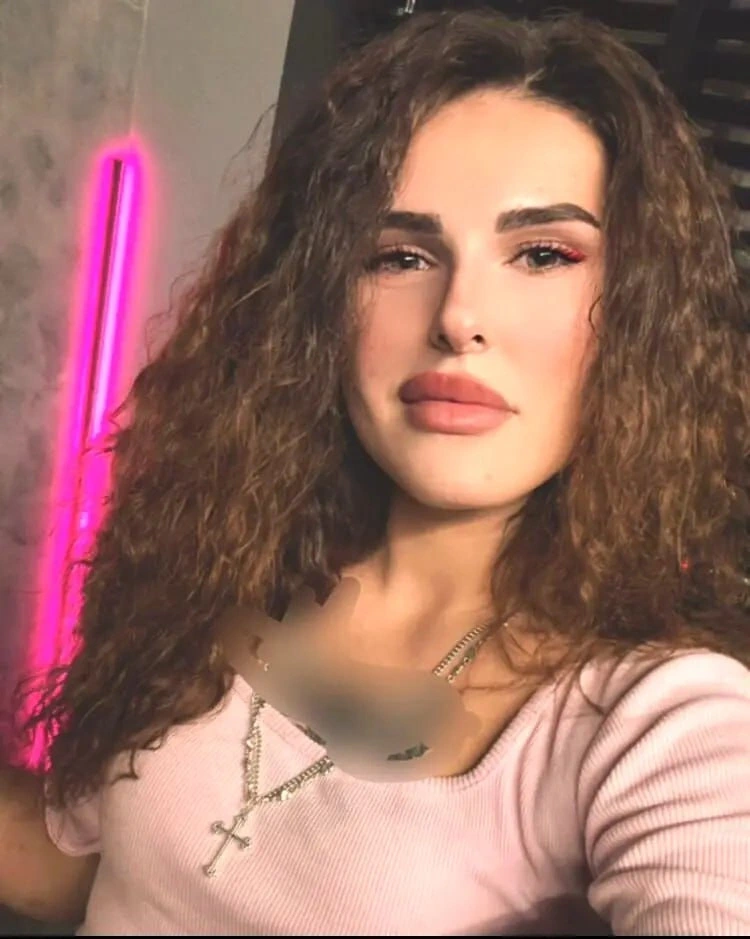 Имя: Скай Возраст: 25 Вес: 55