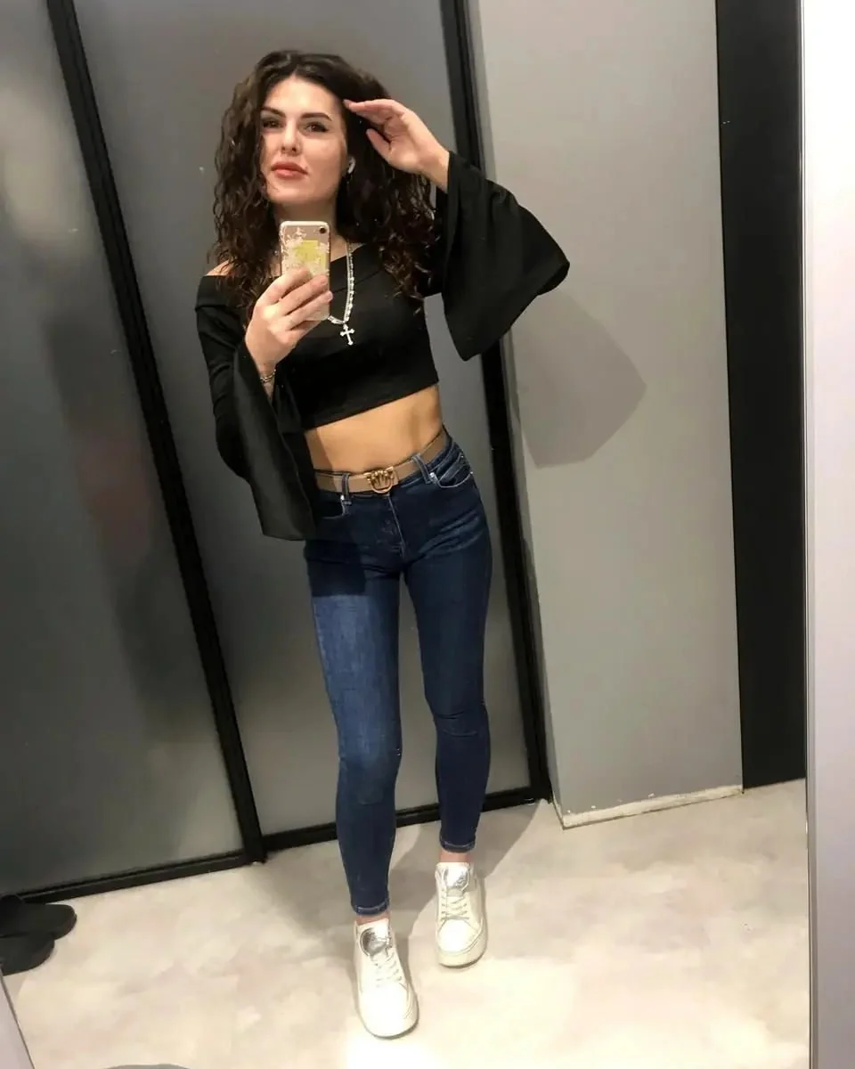 Имя: Скай Возраст: 25 Вес: 55